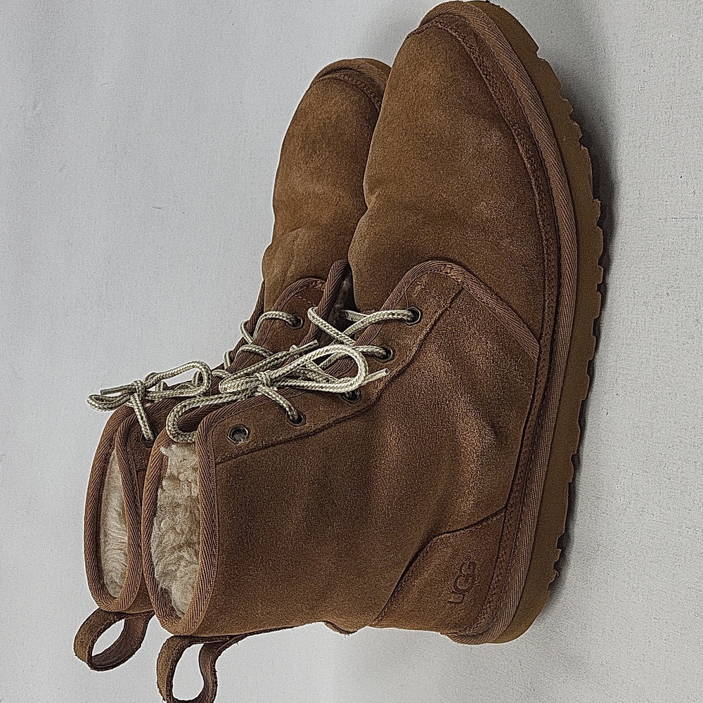 Men's UGG Suede Winter Boots Size 10